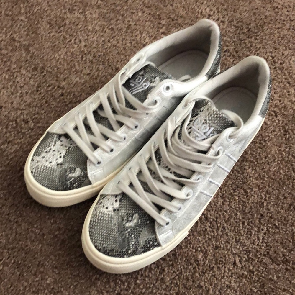 Gola Sneakers